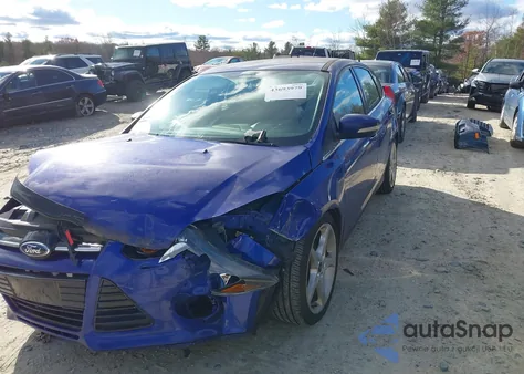 2014 Ford Focus Titanium from USA, damaged, VIN 1FADP3N24EL422566